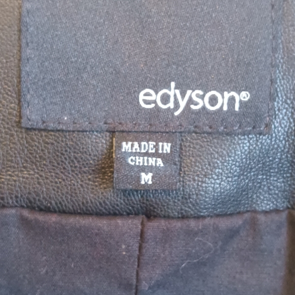 CLEARANCE SALE!! Edyson Women's Black Blazer - Picture 5 of 12